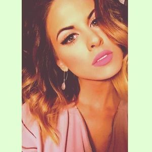 Meet your Posher, Alexandria